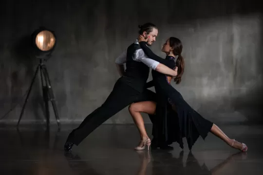 dans akademi tanıtım video