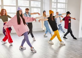 250 TL'den Başlayan Dans Dersi Fiyatları - Dans Kursu Fiyatları Neye Göre Değişir?