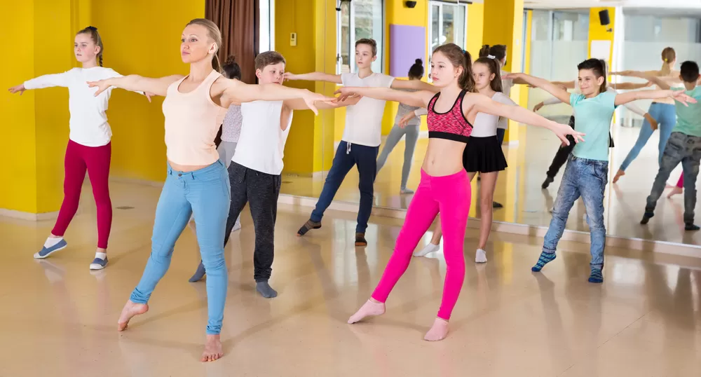 sanat çocuk halk dansları workshop