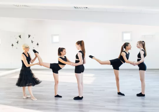 çocuklara özel modern dans kursu