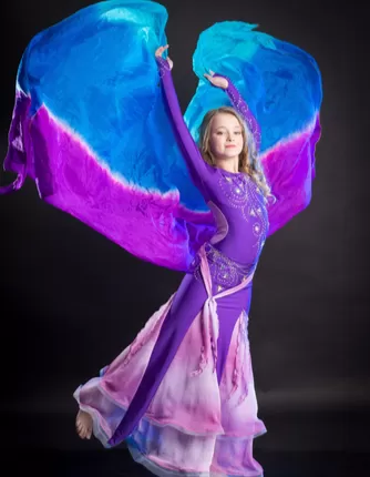 dans akademi iletişim