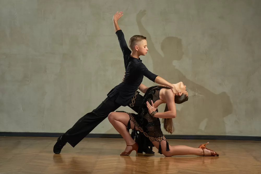 genç latin dans dersi