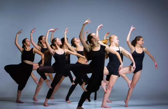 Ozel Modern Dans Kursu