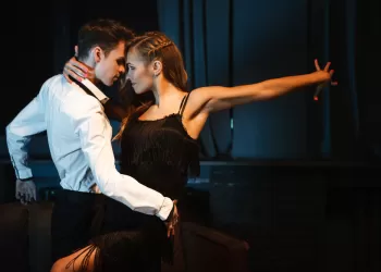 250 TL'den Başlayan Vals Dersi Fiyatları - Vals Kursu Fiyatları Neye Göre Değişir?