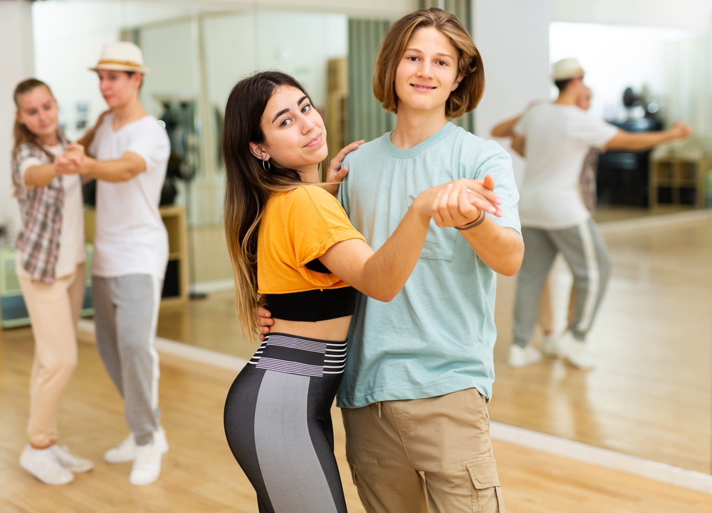 Dans Kurslari Bagdat Caddesi 1